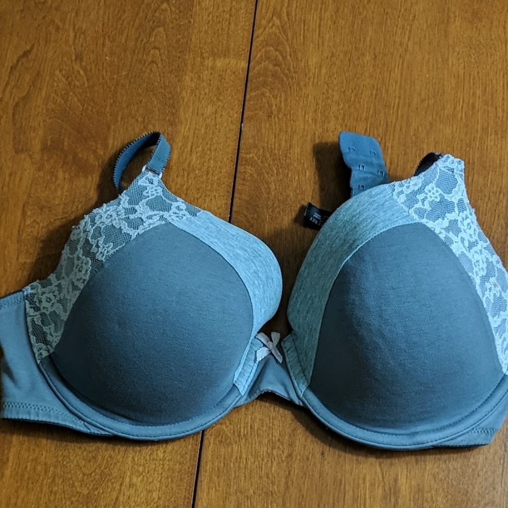 Victoria's Secret lined perfect coverage 36C